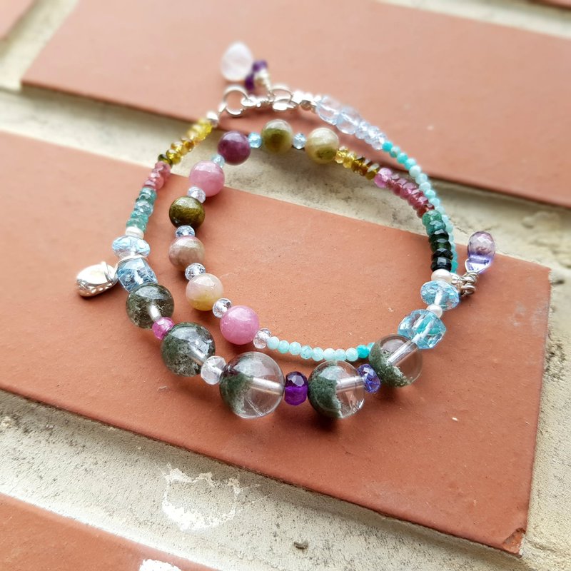 女孩水晶世界【公主娃娃鞋】绿幽灵-碧玺天然水晶手作新年强运款 - 手链/手环 - 宝石 多色