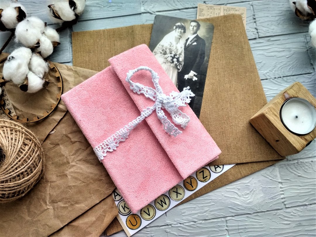 Pink wedding junk journal for sale Romantic lace dairy notebook 15 by 10 cm - 笔记本/手帐 - 纸 粉红色