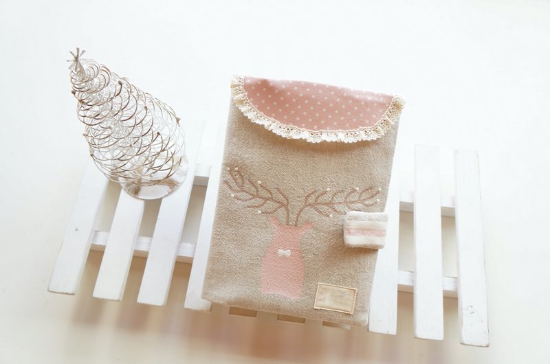 手绘麋鹿宝宝/妈妈手册套/布书衣 - 满月礼盒 - 棉．麻 白色