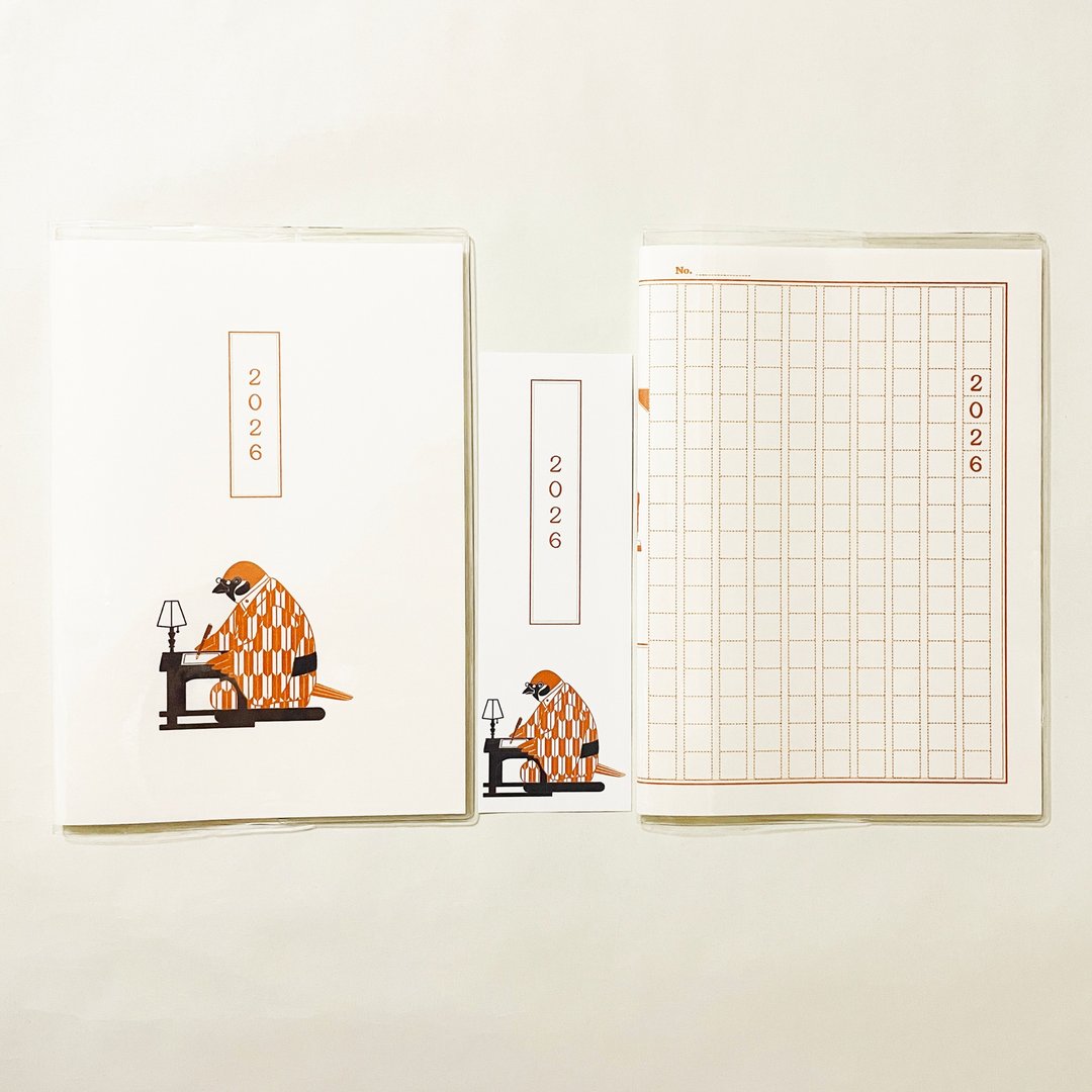 10月开始 2026年 文豪麻雀稿纸 日志插画封面2张 附书签 B6 共48页 午年 马 十二生肖 文豪 钢笔 鸟 动物 - 笔记本/手帐 - 纸 咖啡色