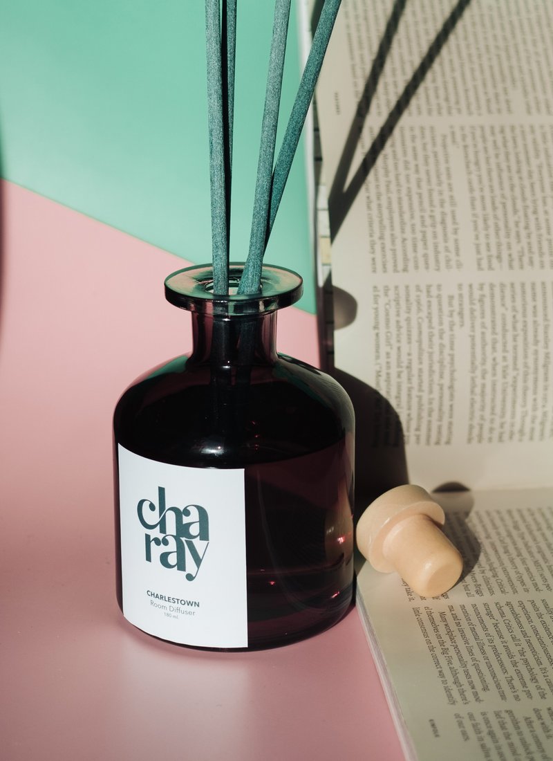 CHARAY Room Diffuser FENWAY PARK Scent Size 180ml. - 香薰/精油/线香 - 玻璃 多色