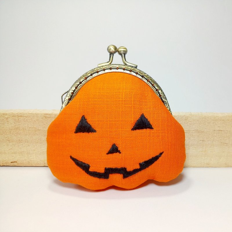 【南瓜先生】造型口金包 零钱包 手拿包 - 手拿包 - 棉．麻 橘色