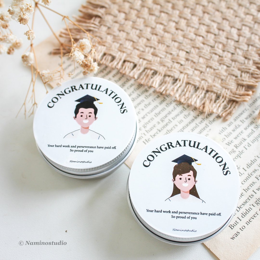 Scented candle, 30 g. Graduation gift, giveaway - 蜡烛/烛台 - 其他材质 白色