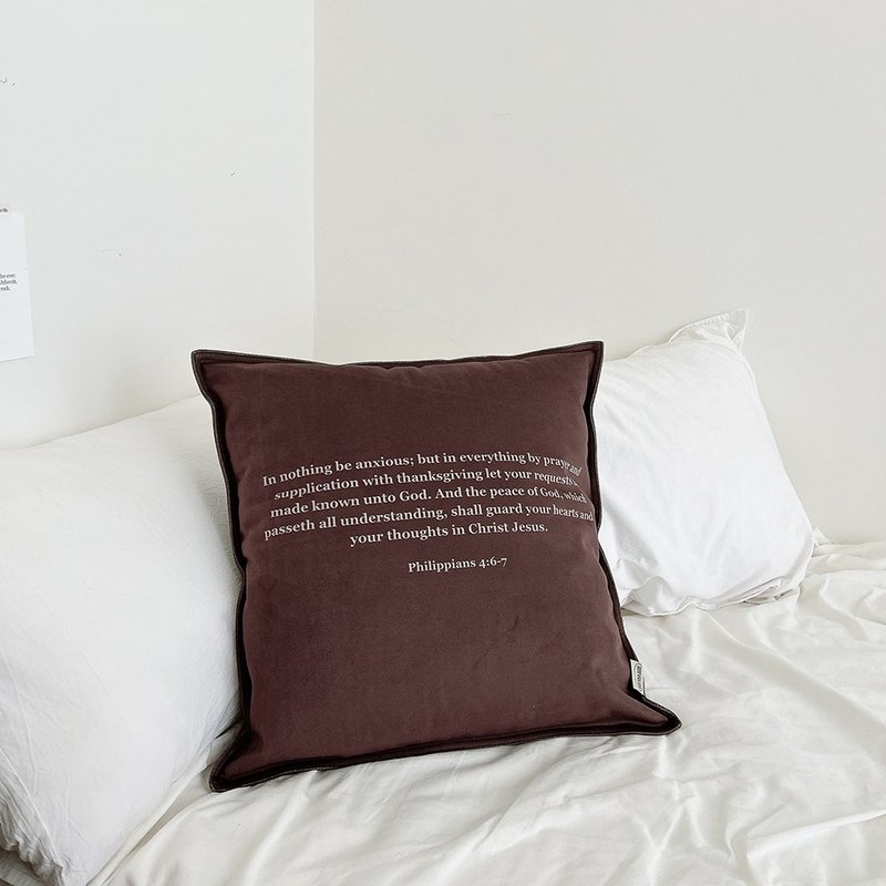 JIN CHA GOD-质感短绒抱枕 应当一无挂虑 只要凡事借着祷告/基督 - 枕头/抱枕 - 棉．麻 