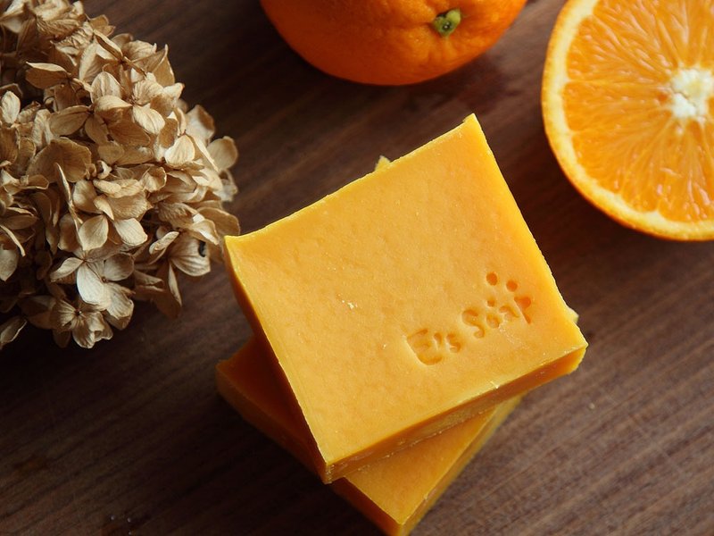 阳光舞甜橙 羊乳皂 *1/4羊乳 - 脸部清洁/卸妆用品 - 植物．花 橘色