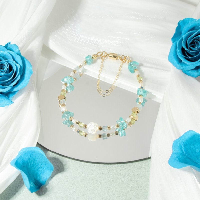 水蓝色玫瑰花 - 海蓝宝 橄榄石 蓝磷灰石 白蝶贝 天然石手链 - 手链/手环 - 水晶 多色