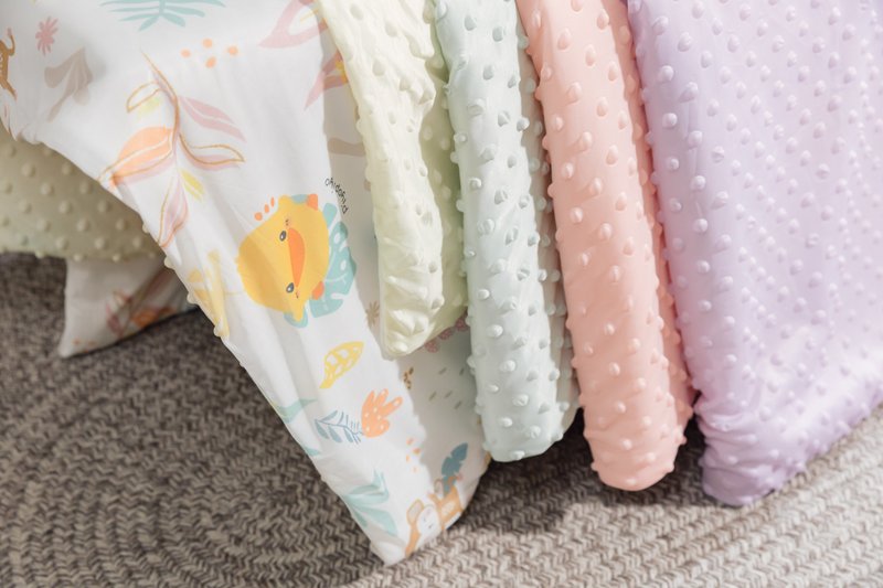 PiyoPiyo 黄色小鸭 困好好体感瞬凉逗逗被 - 婴儿床上用品 - 聚酯纤维 多色