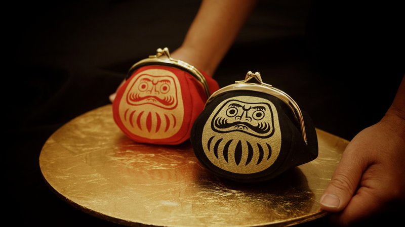 新春开运达摩桑口金包-繁盛黑(附25厘米短皮革带) - 手提包/手提袋 - 其他材质 黑色