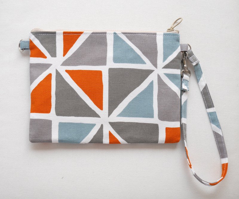 方格拉链收纳袋 - 化妆包/杂物包 - 棉．麻 蓝色