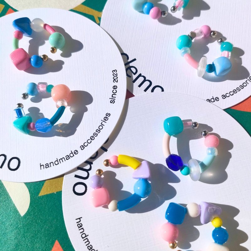 Tamakuru Tama 黑色粉红色【耳环】 - 其他 - 其他材质 多色