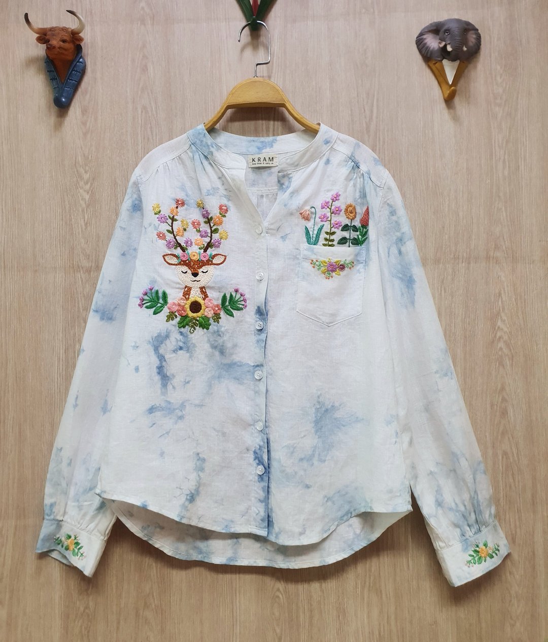 手工刺绣衬衫、棉麻面料、狐狸、鹿、花 - 女装上衣 - 绣线 蓝色