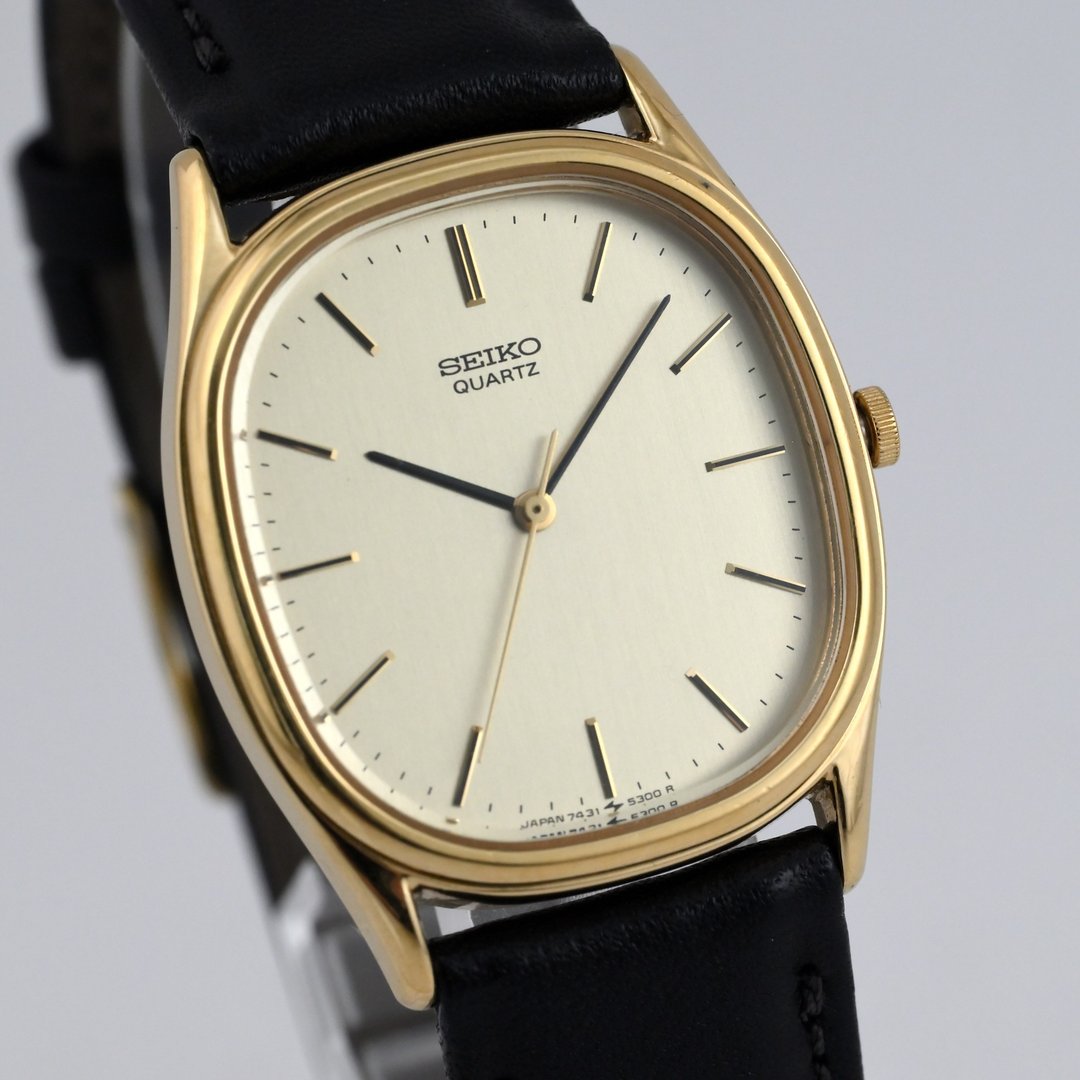 Seiko 金色 30mm 椭圆形男款/中性 石英表 SGP30 古董款 Ref.7431-5240 - 男表/中性表 - 不锈钢 金色