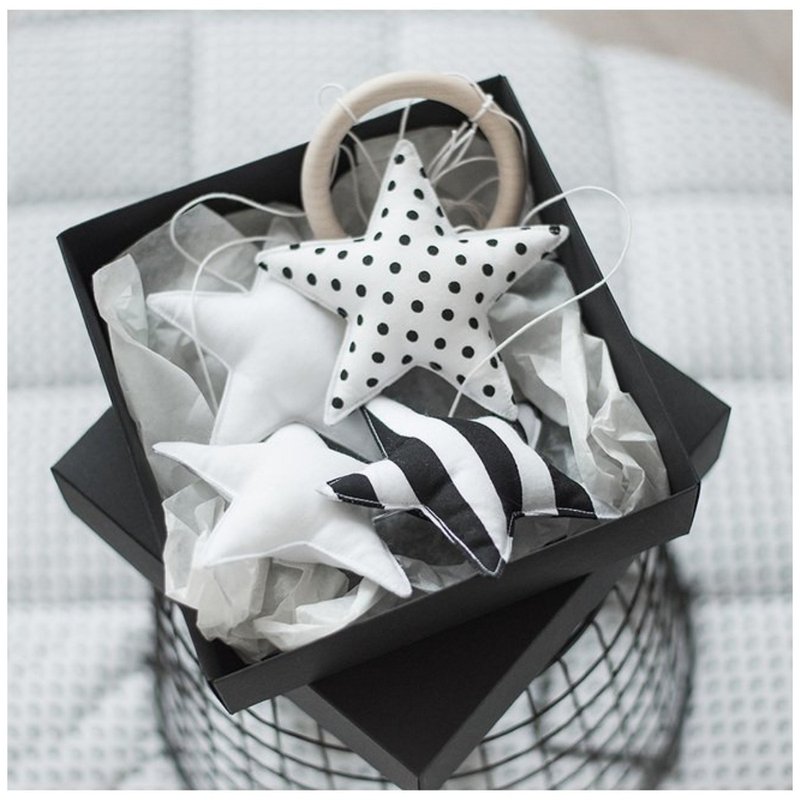 Monochrome nursery mobile - black and white baby mobile hanging - 玩具/玩偶 - 棉 黑色