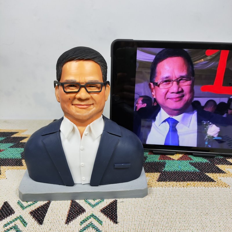 客制化人物公仔 人偶 3D人像画 似颜绘 肖像 定制 纪念 老板 礼物 - 玩偶/公仔 - 粘土 多色