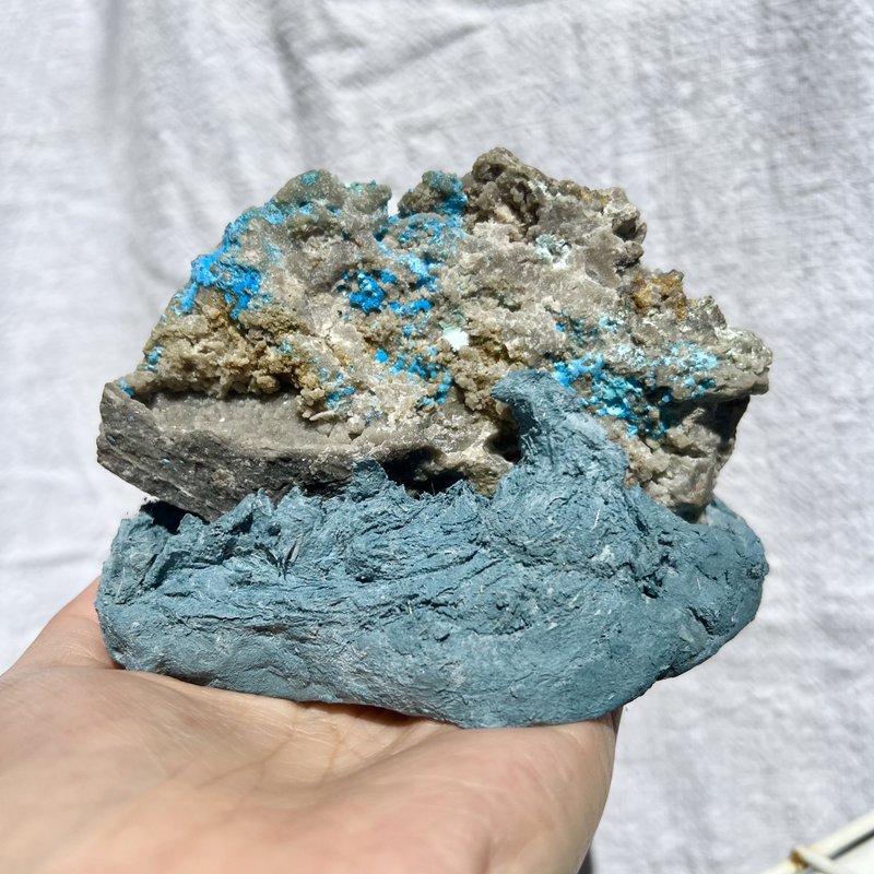 云朵形状 绒铜矿 附底座 - 摆饰 - 水晶 蓝色