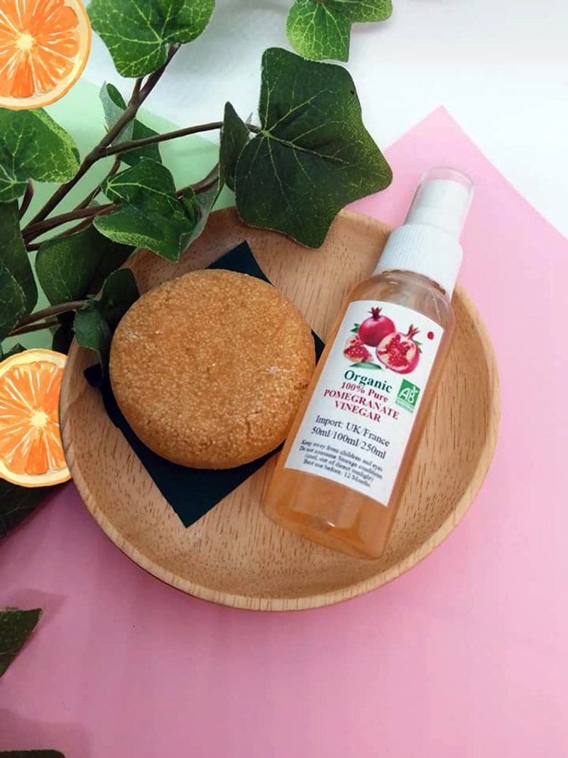 植物性养发泡泡洗发饼/光泽苦橙/配有机石榴醋闪亮解结喷喷 - 肥皂/手工皂 - 其他材质 黄色