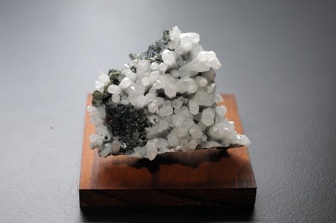 内蒙白水晶簇  矿石/水晶/灵修/开运/招财/破煞/防小人 - 摆饰 - 水晶 