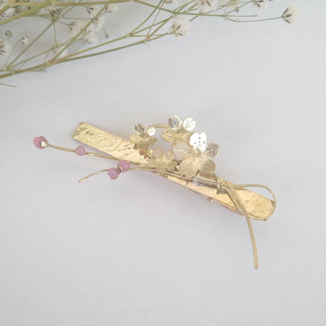 Hair clip with sakura branch - 发饰 - 铜/黄铜 粉红色