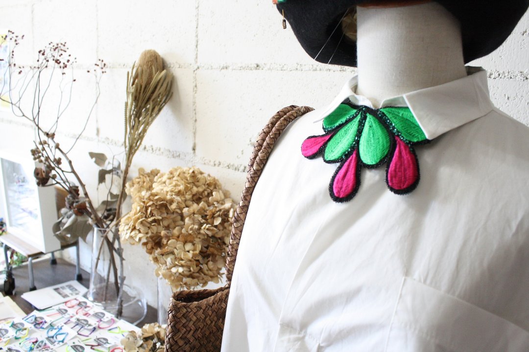 Embroidery necklace Embroidery Necklace - 项链 - 绣线 绿色