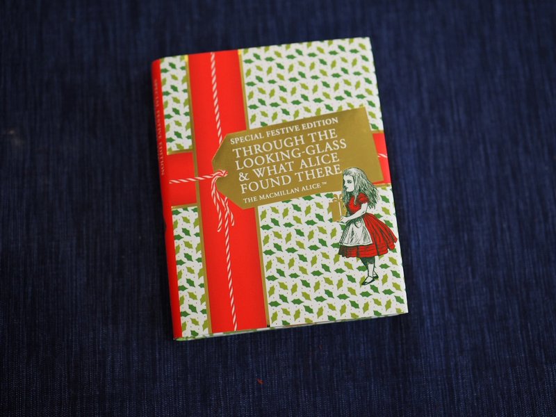 爱丽丝镜中奇遇-节庆特别版 - 刊物/书籍 - 纸 