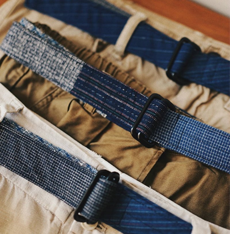 手工拼布款腰帶 土布帆布手織布藍染布 金屬方扣 男女中性情侶款 - 皮带/腰带 - 棉．麻 蓝色