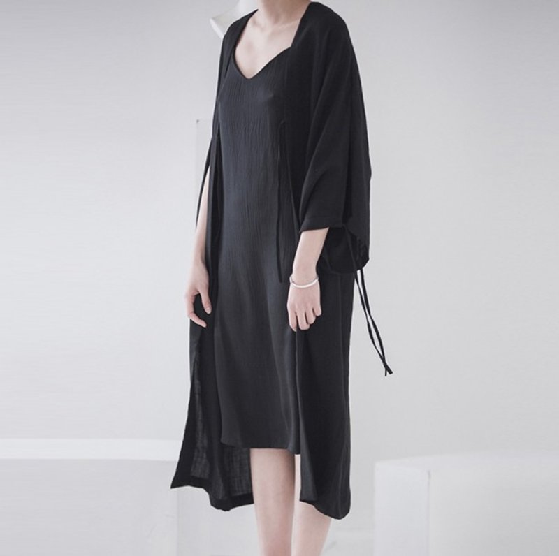 黑色 美爆推荐 系带垂感麻日式和服式开衫 春夏中长外套 宽松百搭 - 女装休闲/机能外套 - 棉．麻 黑色