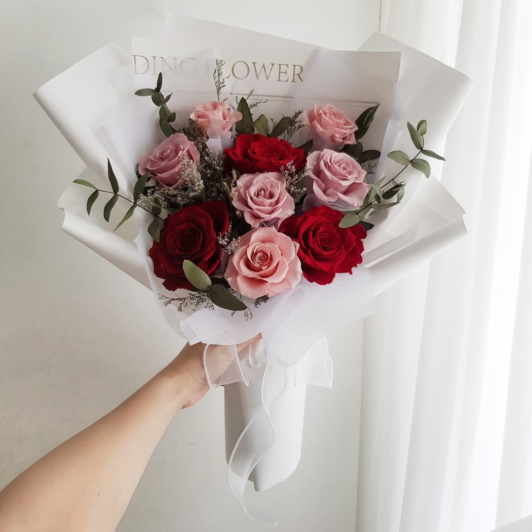 毕业快乐│永生花 + 干燥花│红粉永生玫瑰花束 │情人节│毕业花束 - 干燥花/捧花 - 植物．花 红色