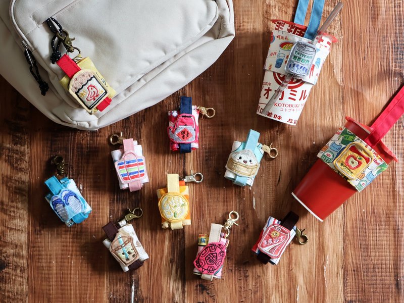 【Cup holder】吊饰造型杯套 - 随行杯提袋/水壶袋 - 棉．麻 多色