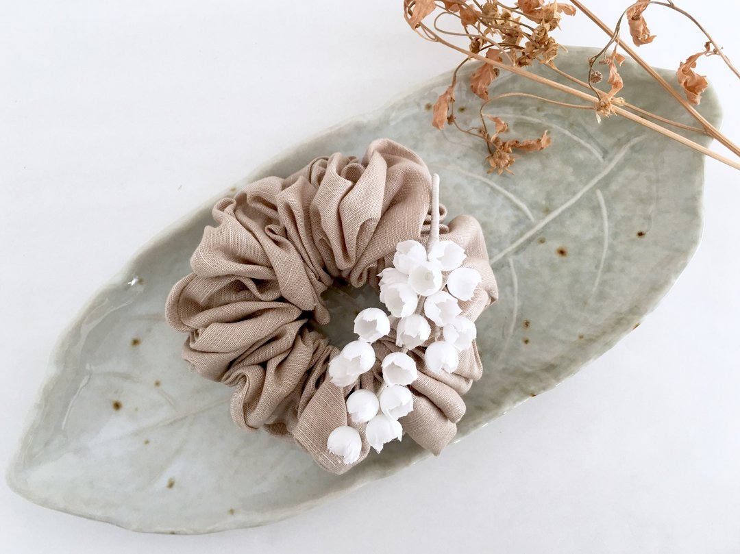 Suzuran Chouchu (Beige × Flower White) - 发饰 - 棉 卡其色