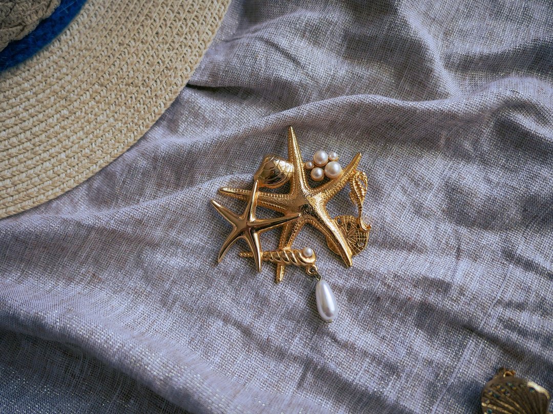 JJ 海洋珍珠—美国古董首饰 Vintage Jewelry - 胸针 - 其他金属 