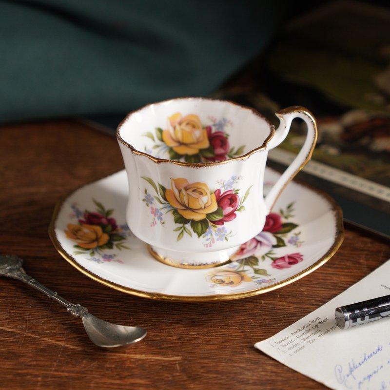 英国Melrosa双色玫瑰细骨瓷茶杯组/咖啡杯 - 茶具/茶杯 - 瓷 多色