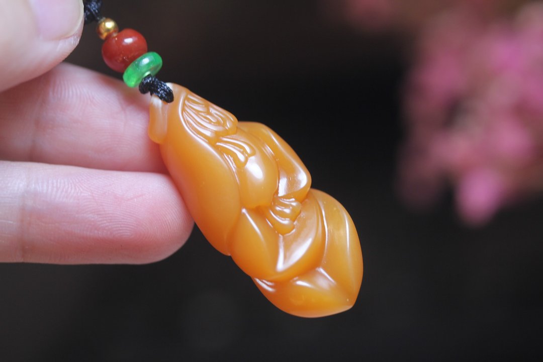 【玉兰花】天然黄龙玉 缅甸 /典雅灵动吊坠/女生礼物 /花中君子 - 项链 - 玉石 橘色