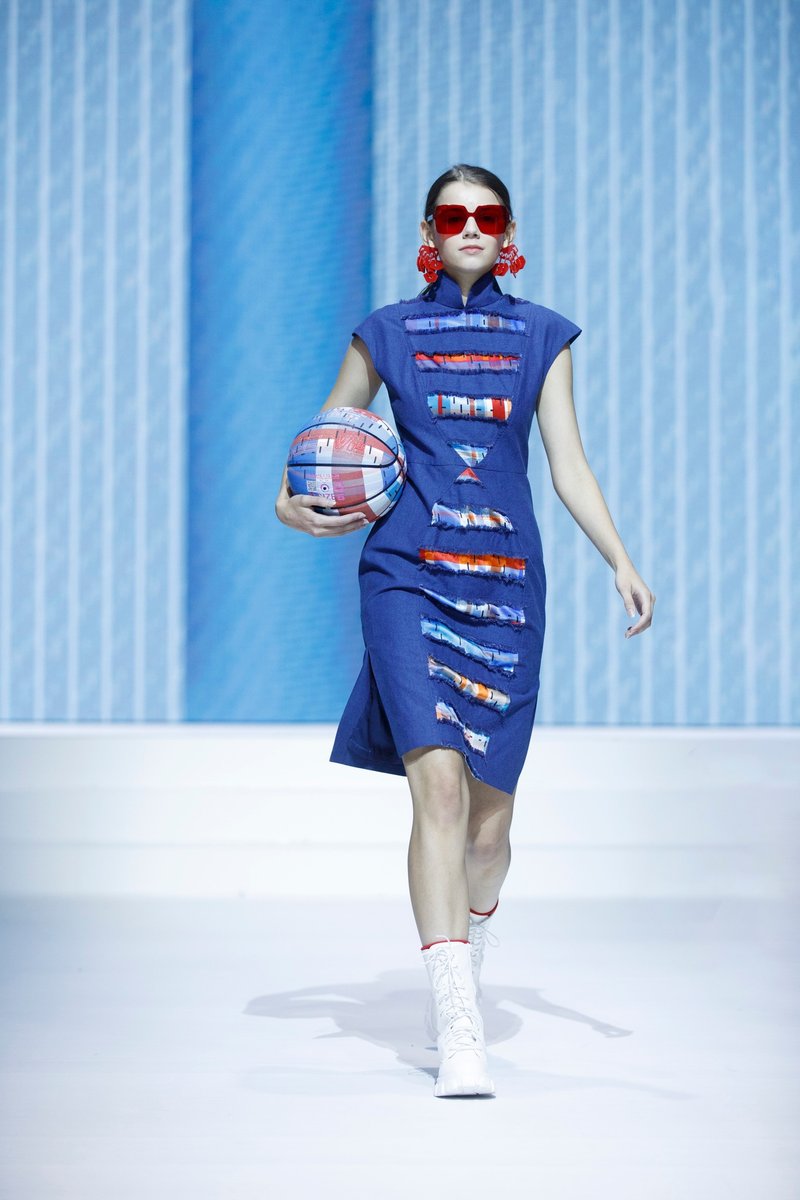 【香港精神】经典红白蓝帆布环保牛仔长衫旗袍 | 国潮港风新中式 - 旗袍 - 环保材料 多色