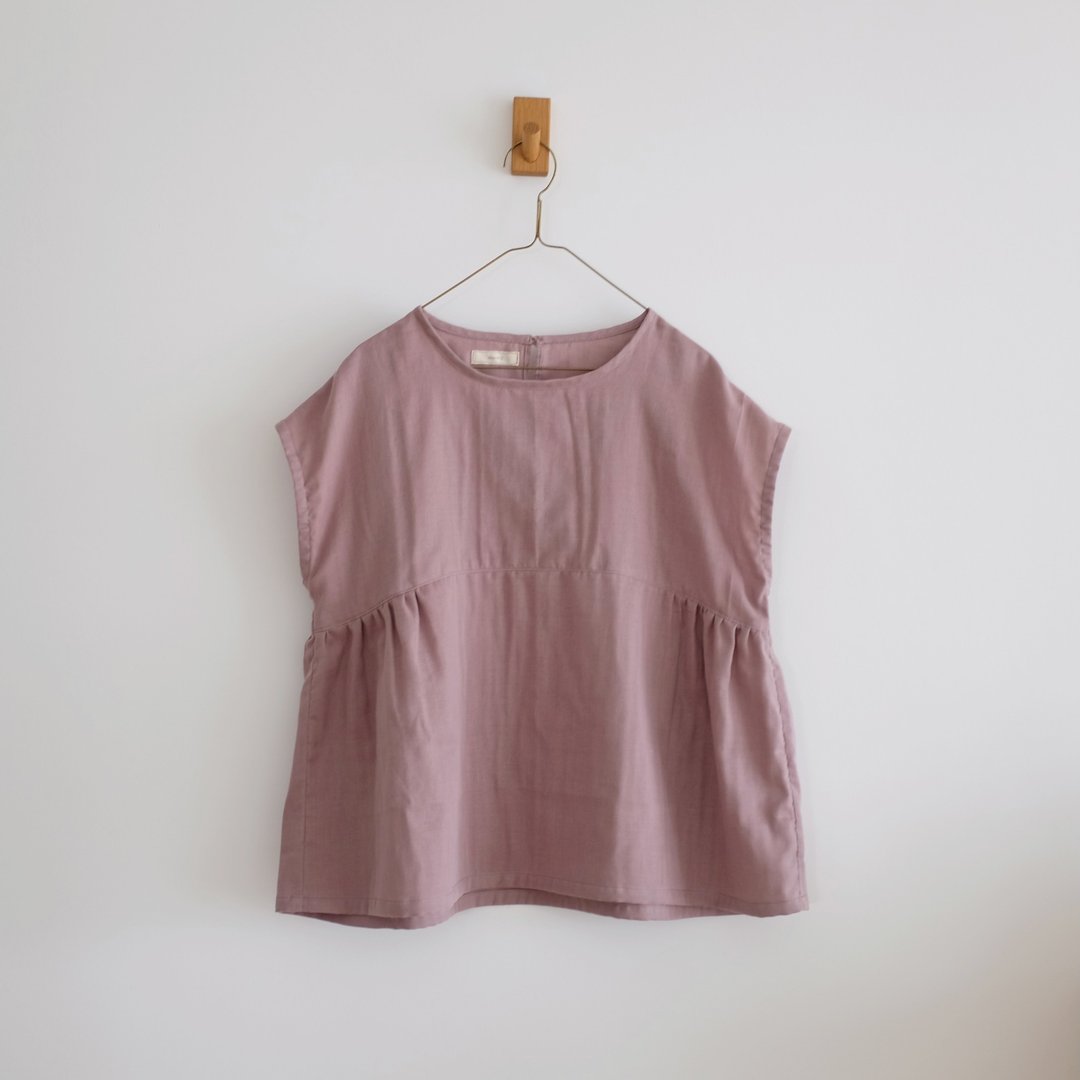 日常手作服 遇见夏日 藕色法式袖宽罩衫 双层棉纱 - 女装上衣 - 棉 紫色