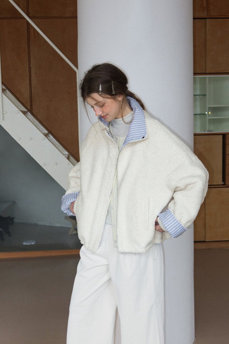 暖糯糯 羊剪绒条纹短外套 双面穿 - 女装上衣 - 其他材质 多色