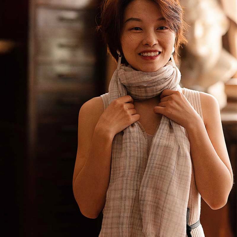 清爽米白色 100%純羊毛格子圍巾 輕薄英倫細格紋圍巾 大尺寸披肩 - 围巾/披肩 - 羊毛 白色