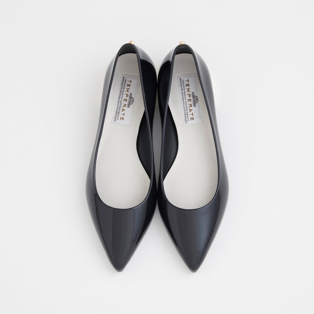 STELLA (BLACK) PVC POINTED TOE FLAT Pointed Toe Pumps - 雨鞋/雨靴 - 防水材质 黑色