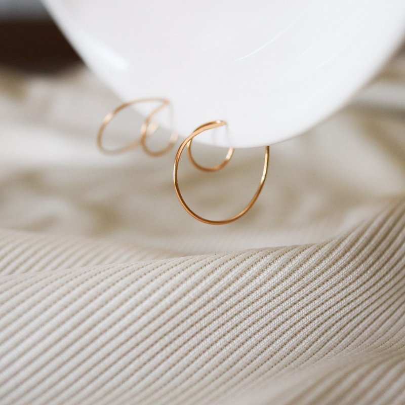 无痛耳环 / 大号和小号圈形耳环 - 看起来像耳洞的耳环 - 独特 - - 耳环/耳夹 - 其他金属 金色
