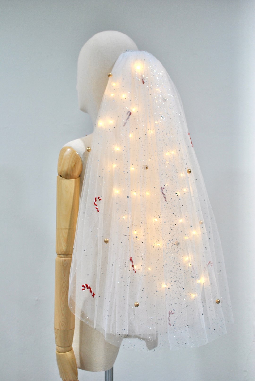 Christmas Collection Wedding Veil - 发饰 - 聚酯纤维 白色