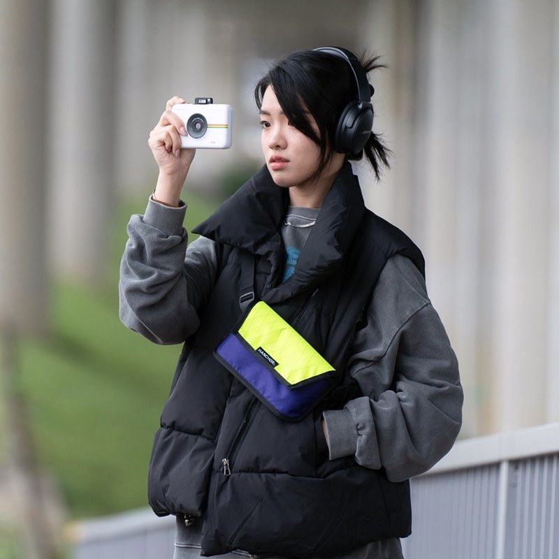 CELL Street 横式手机包 - 侧背包/斜挎包 - 防水材质 