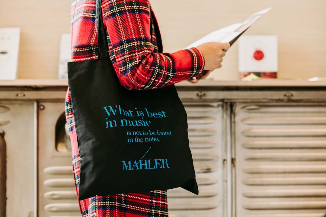 艺术家格言_柔软棉薄包 Mahler 马勒 巨蟹座 - 手提包/手提袋 - 棉 