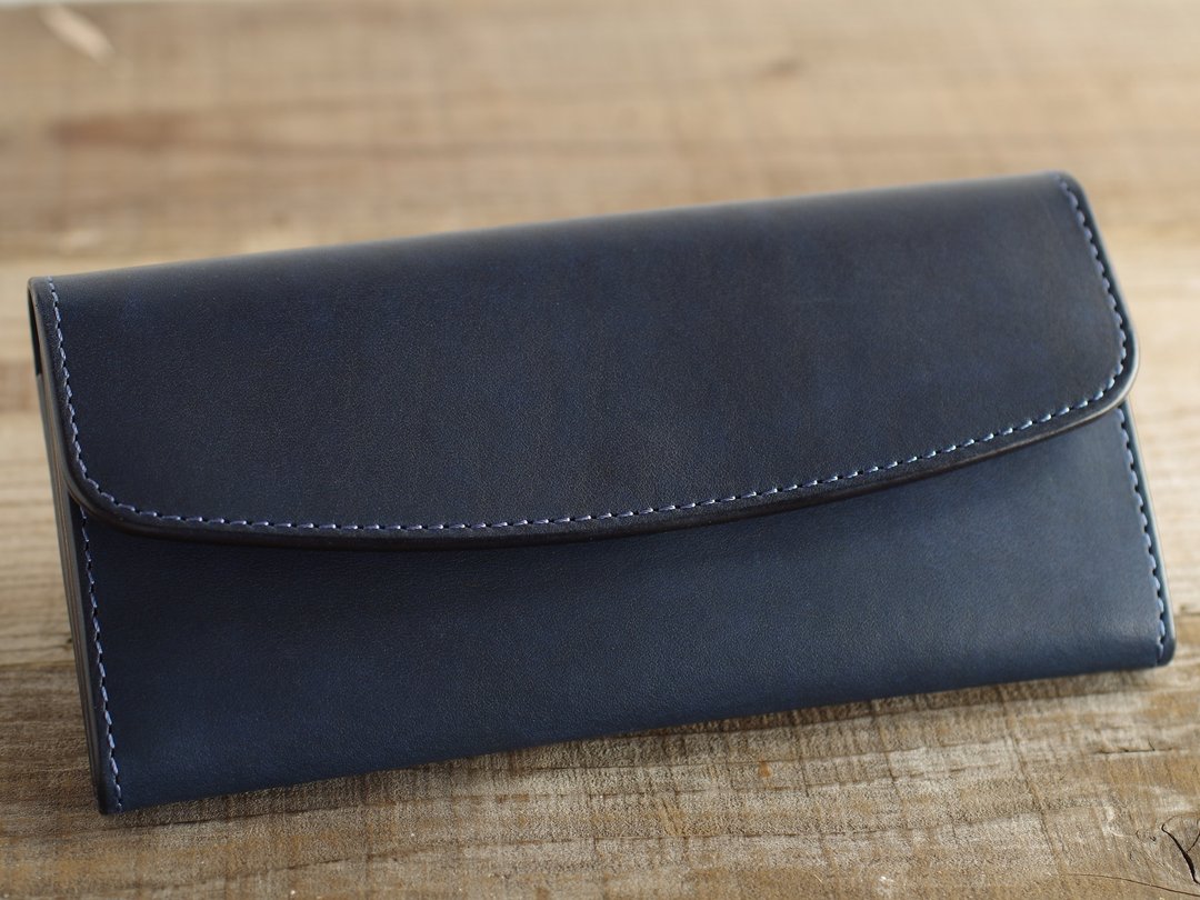 Nume leather long wallet navy blue - 皮夹/钱包 - 真皮 蓝色