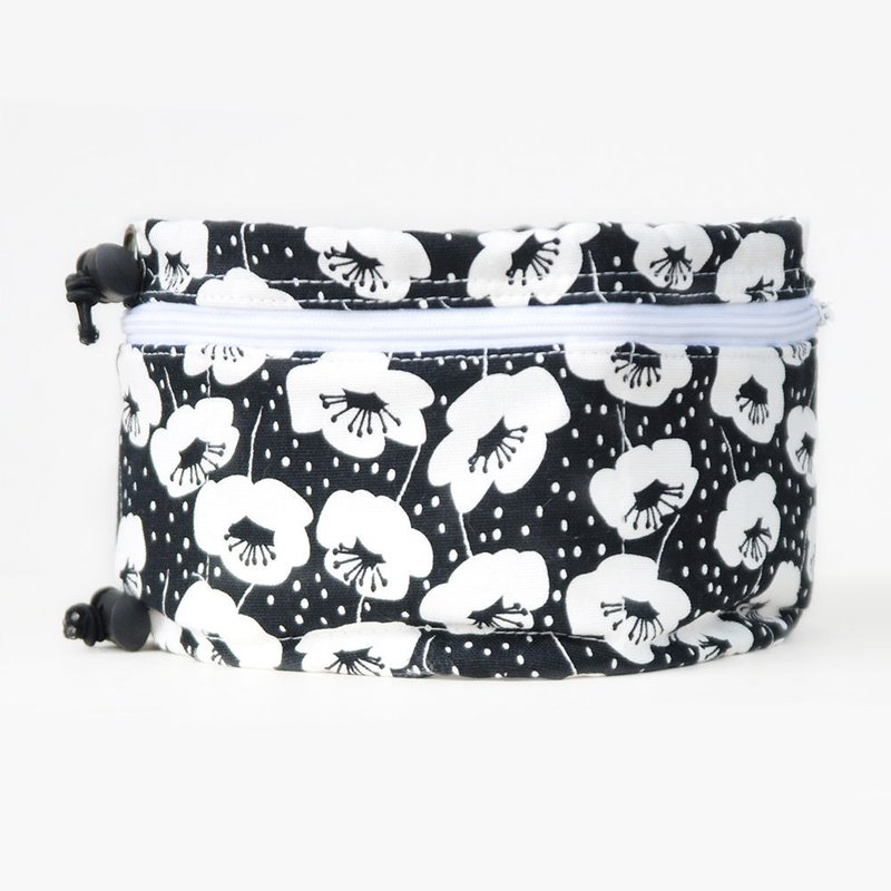 夏日必备 宠物消暑凉凉巾M (经典个性黑白大花) - 衣/帽 - 棉．麻 黑色