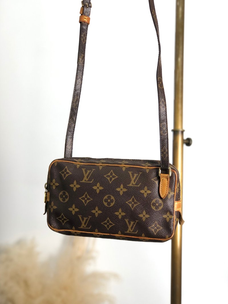 【日本直送 品牌二手包】LOUIS VUITTON路易威登 Monogram 肩背包棕皮革 Marly Bandouliere jehezs - 侧背包/斜挎包 - 防水材质 咖啡色