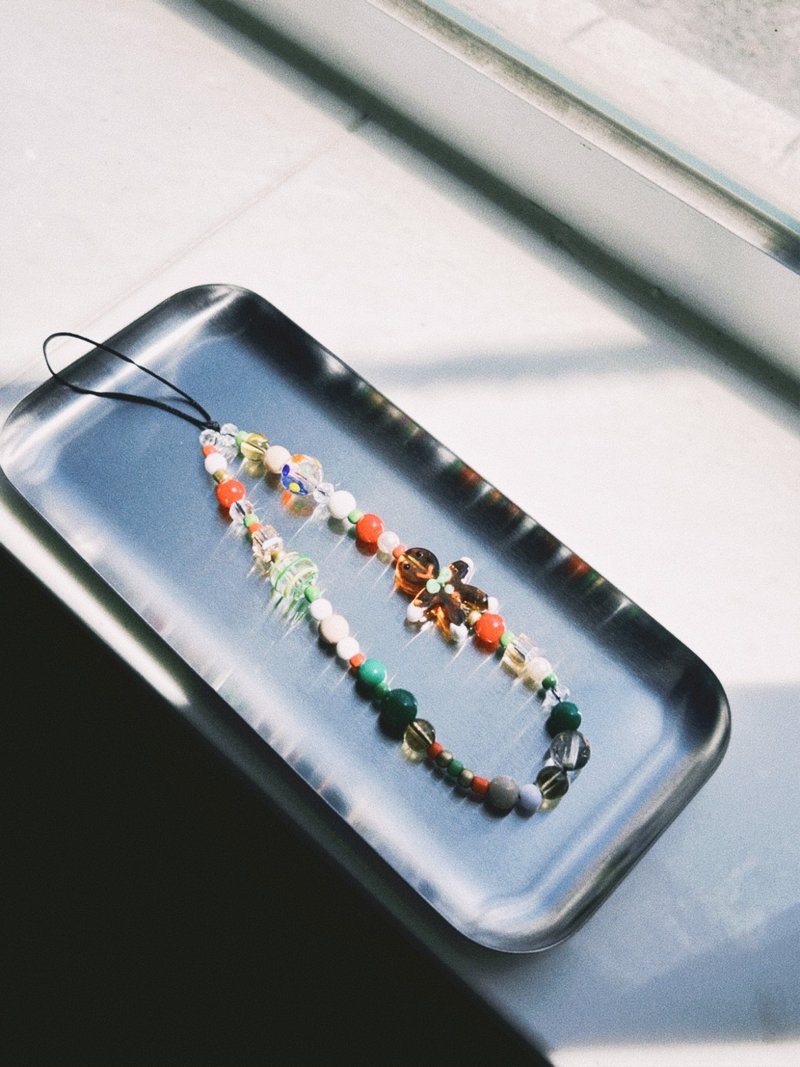 串珠手机绳 all handmade - 挂绳/吊绳 - 塑料 