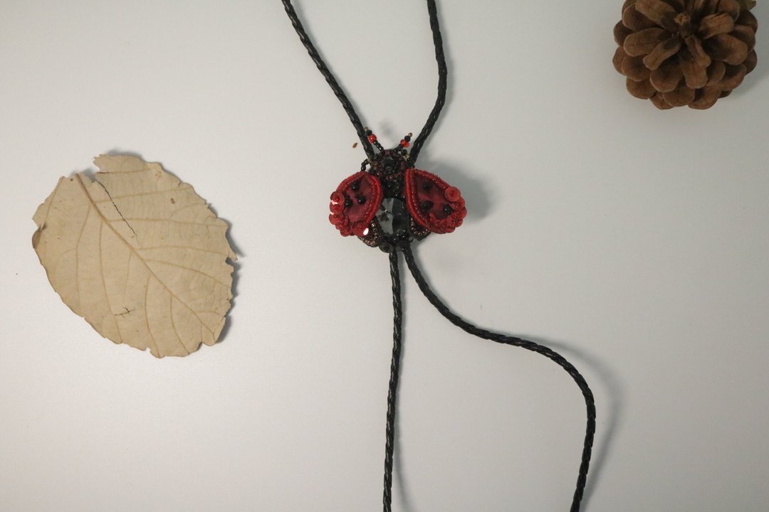 重工藝手作甲殼蟲保羅領帶領間藝術婚禮獨特領帶 - 领带/领带夹 - 半宝石 多色