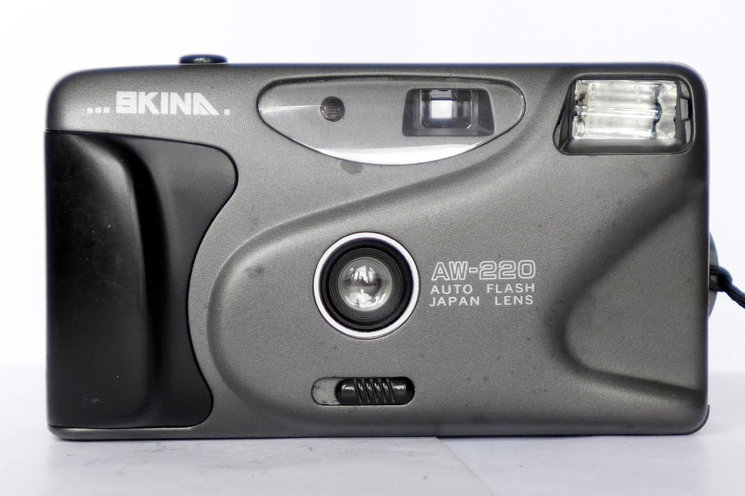 Skina AW-220 35mm 免对焦随拍式菲林相机，附手腕带 - 相机 - 塑料 灰色