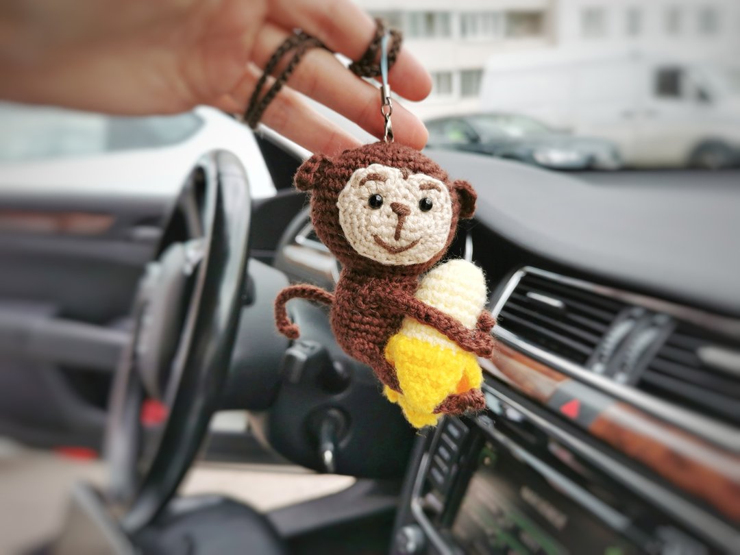 Monkey keychain, car ornament, monkey keyring plush - 钥匙链/钥匙包 - 其他材质 咖啡色