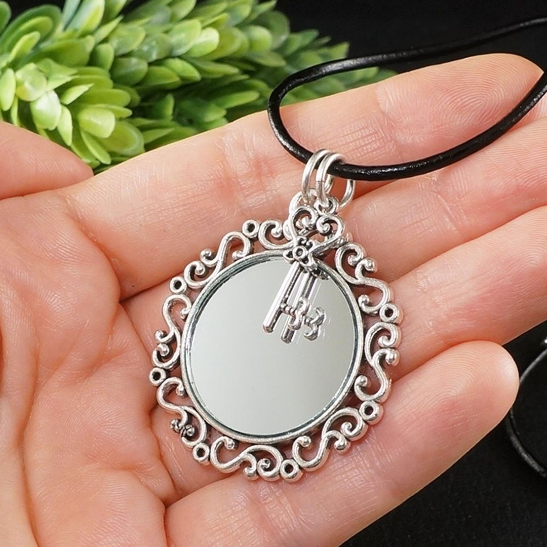 Evil Eye Glass Mirror Silver Protection Amulet Charm Pendant Necklace Jewelry - 项链 - 玻璃 银色
