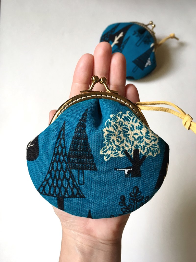 hm2。森林里的躲喵喵 贝壳。口金包 - 零钱包 - 棉．麻 多色